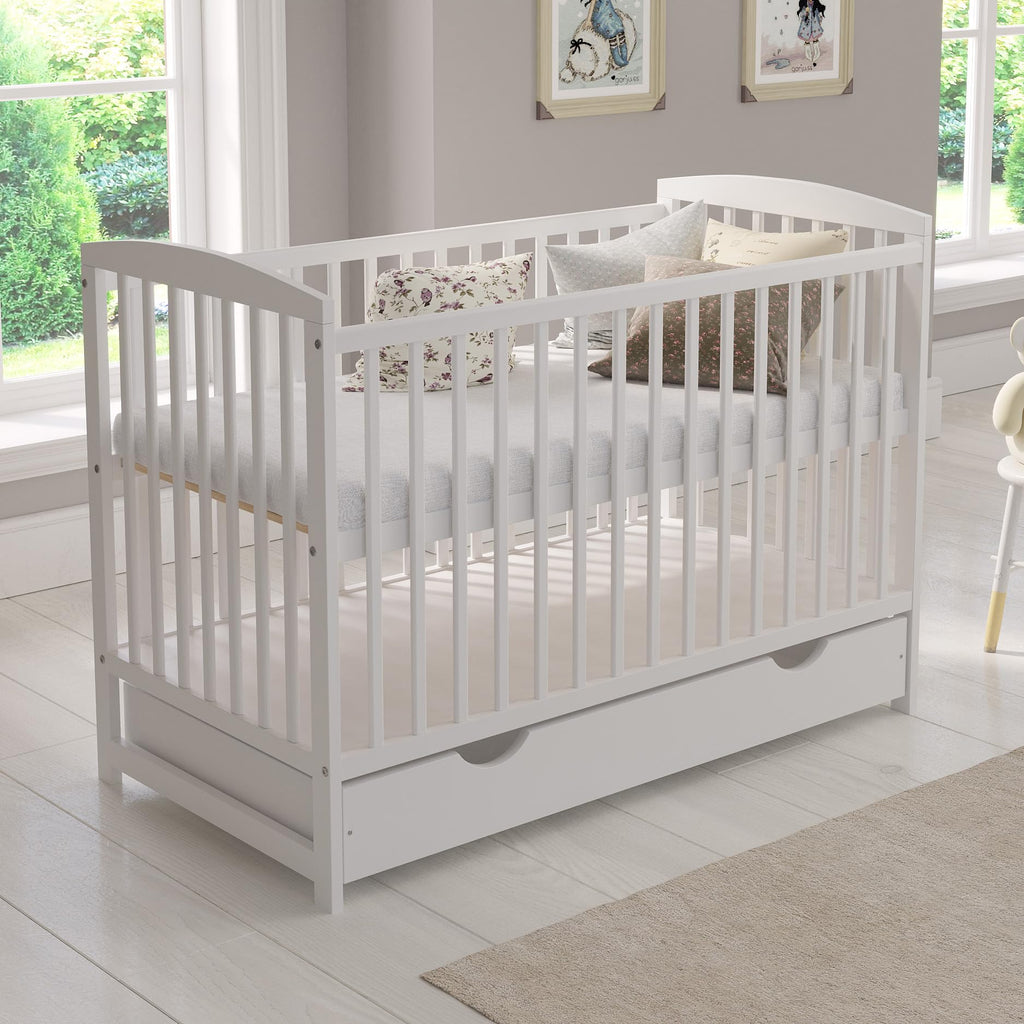 Love For Sleep Babybett 120x60 cm mit Matratze & Schublade, höhenverstellbares Kinderbett aus Kiefernholz, Grau